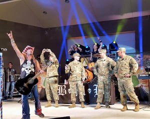 Bret_ViaeroRocks.jpg Bret_ViaeroRocks.jpg